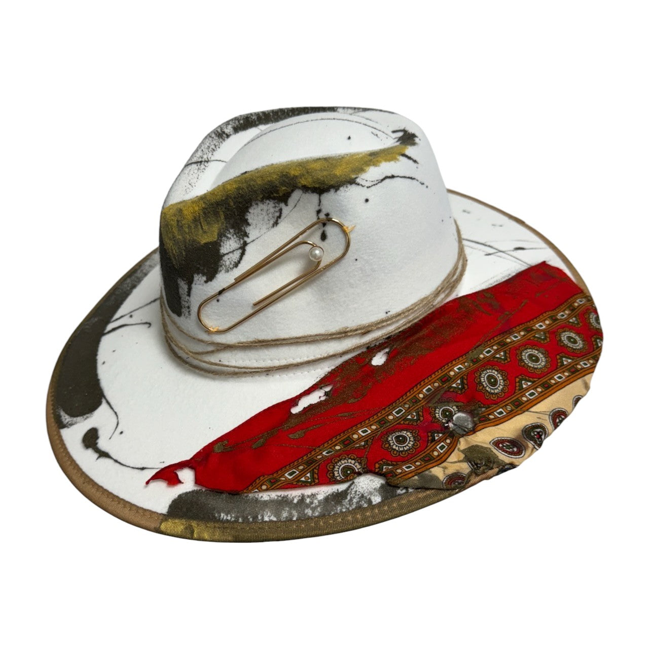 Palarie alba, cu bor lat, handmade, pictata si accesorizata manual, reglabila, Sunneva