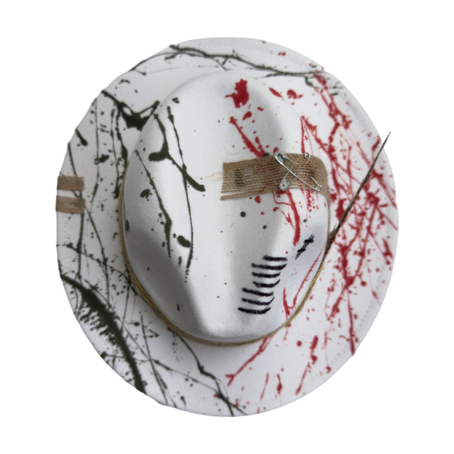 Palarie alba, handmade, pictata si accesorizata manual, Hashtag