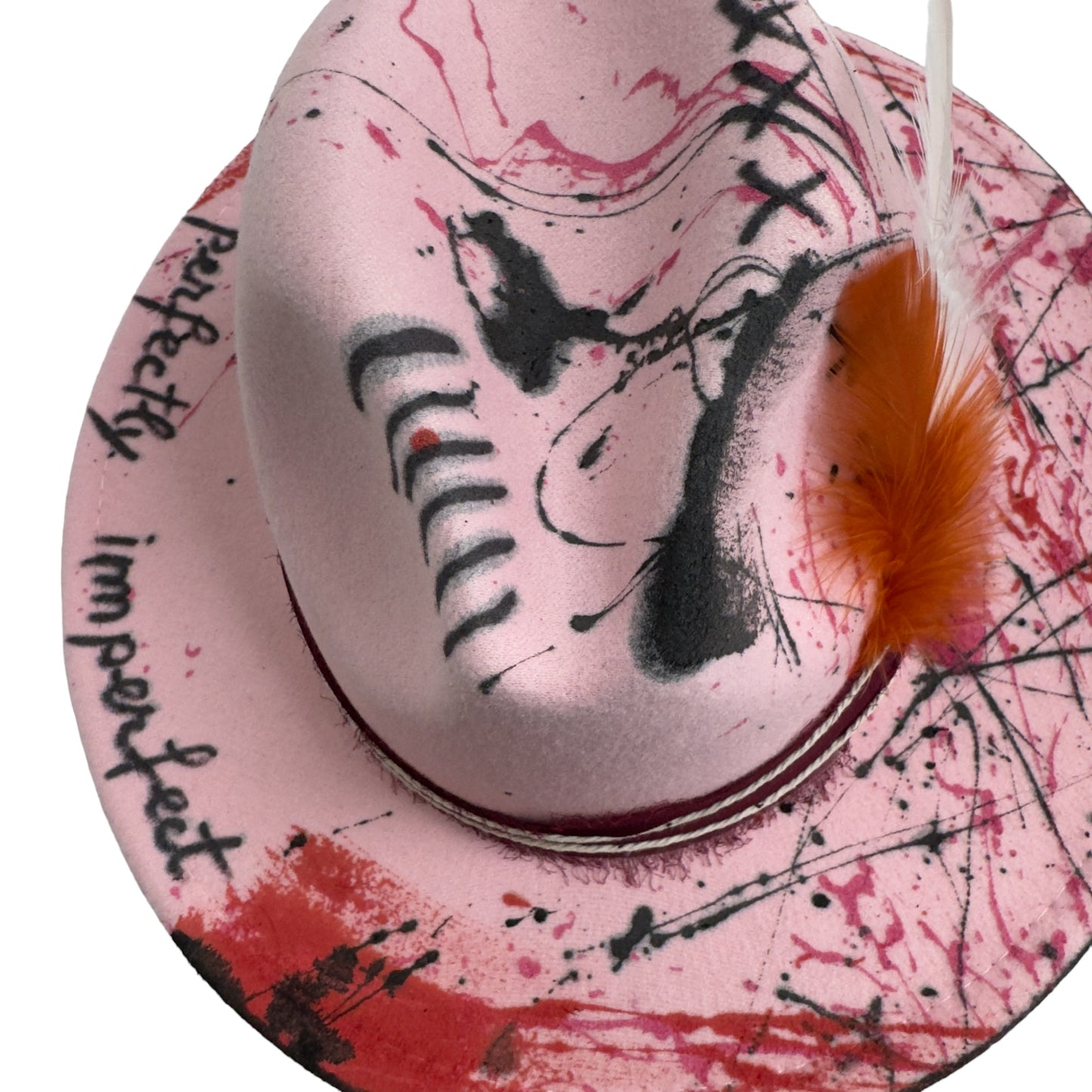 Palarie roz, handmade, pictata si accesorizata manual, Perfectly Imperfect