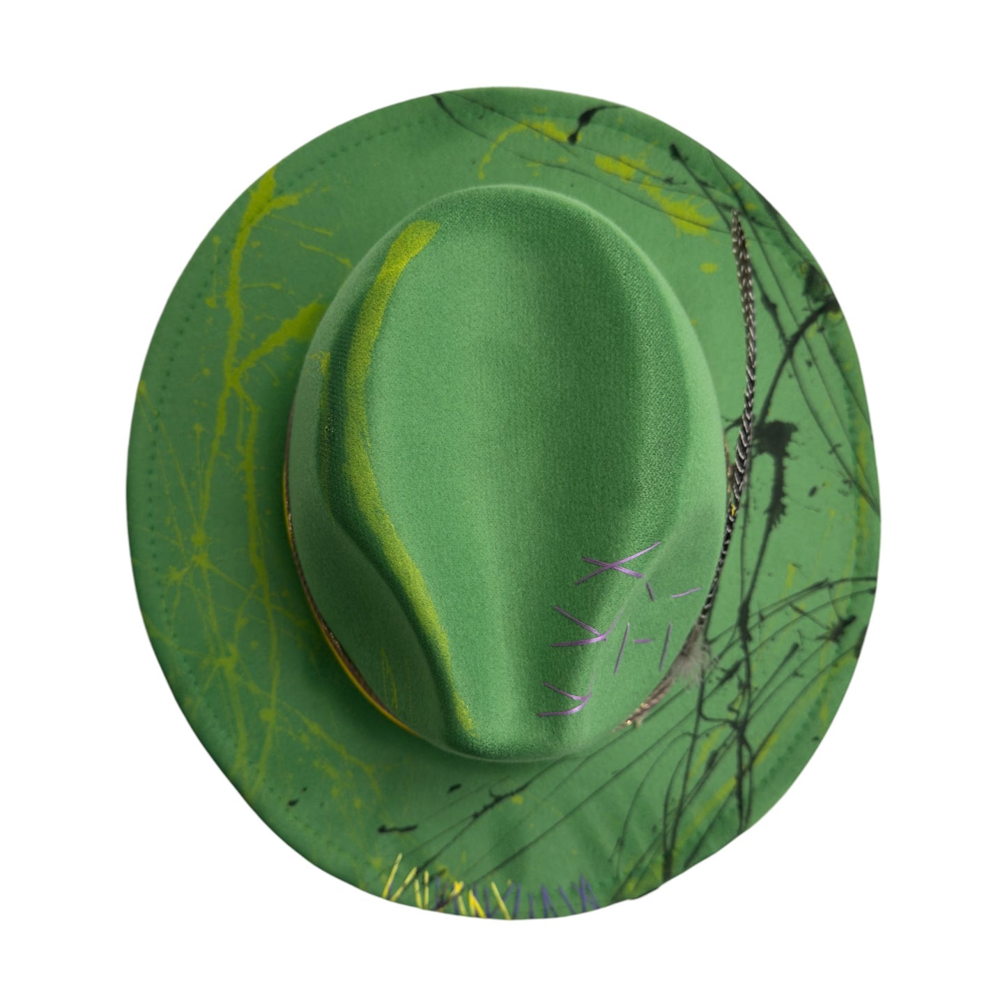 Palarie verde, handmade, pictata si accesorizata manual, Green Love