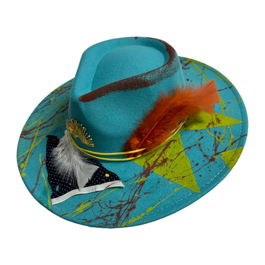 Palarie bleu, cu bor lat, handmade, pictata si accesorizata manual, reglabila, Susett